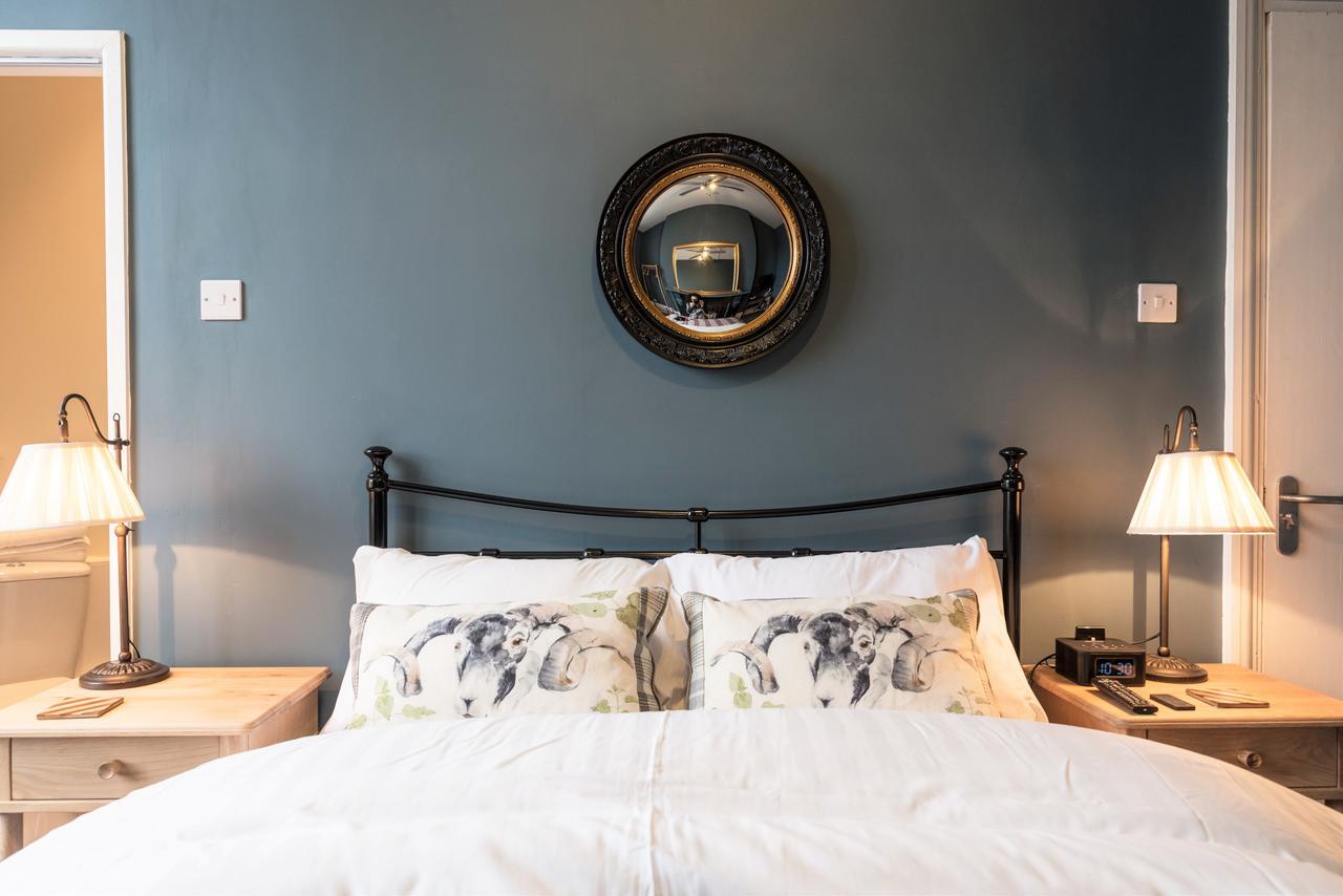 Summerfield Pub & Boutique Rooms London Exterior foto